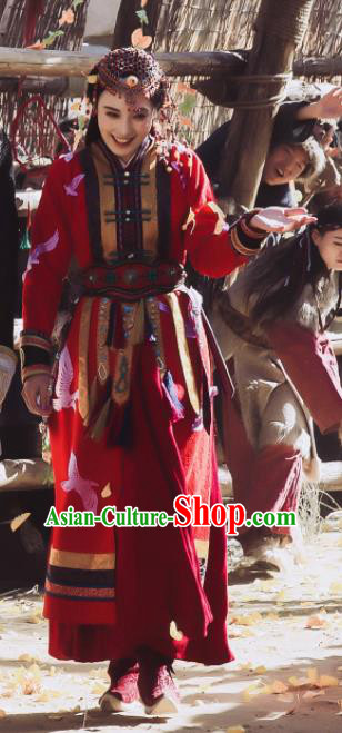Traditional Chinese Mongolian Bride Red Dress Ancient Ethnic Princess Embroidered Costume and Headpiece for Women