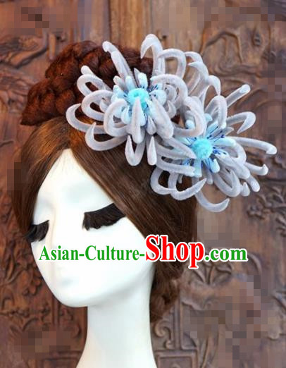 Chinese Traditional Hair Accessories Ancient Bride Palace Grey Velvet Chrysanthemum Hairpins Headwear for Women