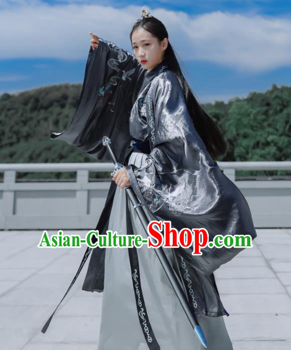 Traditional Chinese Jin Dynasty Embroidered Historical Costume Ancient Swordswoman Hanfu Dress for Women