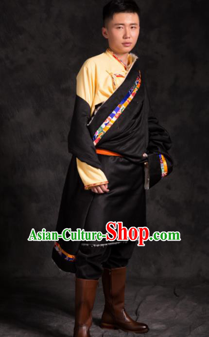 Chinese Traditional Tibetan Black Brocade Robe Zang Nationality Wedding Ethnic Costume for Men