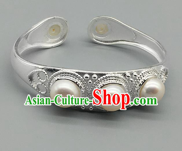 Chinese Traditional Ethnic Pearls Bracelet Handmade Mongolian Nationality Sliver Bangle for Women