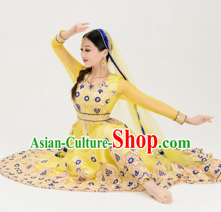 Asian India Traditional Yellow Sari Bollywood Belly Dance Costumes South Asia Indian Princess Dress for Women