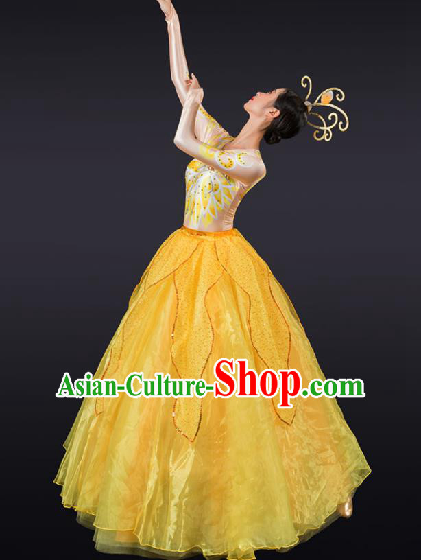 Chinese Spring Festival Gala Stage Performance Yellow Veil Dress Traditional Modern Dance Opening Dance Costume for Women