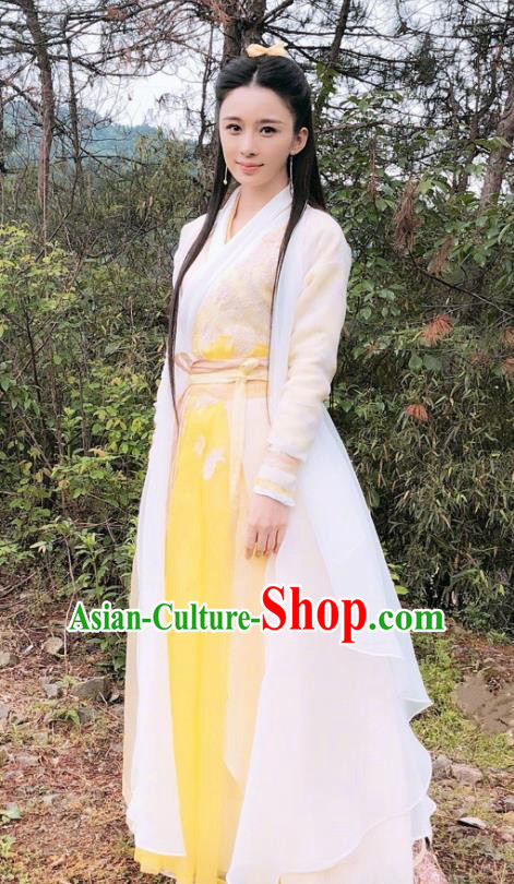 Chinese Drama Relying on Heaven to Slaughter Dragons Ancient Yuan Dynasty Swordswoman Hanfu Dress for Women