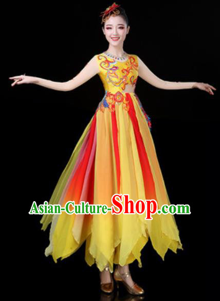 Traditional Chinese Classical Dance Yellow Dress Umbrella Dance Stage Performance Costume for Women