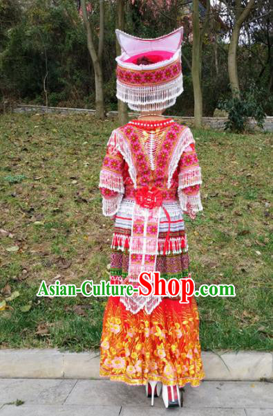 Traditional Chinese Miao Nationality Red Dress Minority Ethnic Folk Dance Costume for Women