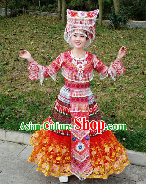 Traditional Chinese Miao Nationality Red Dress Minority Ethnic Folk Dance Costume for Women