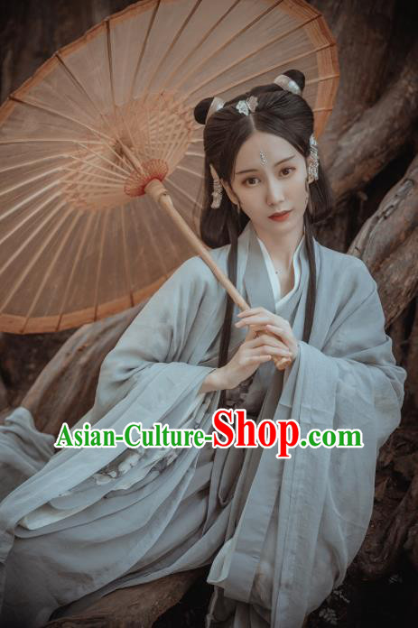 Chinese Traditional Ancient Female Swordsman Grey Hanfu Dress Jin Dynasty Court Princess Historical Costume for Women