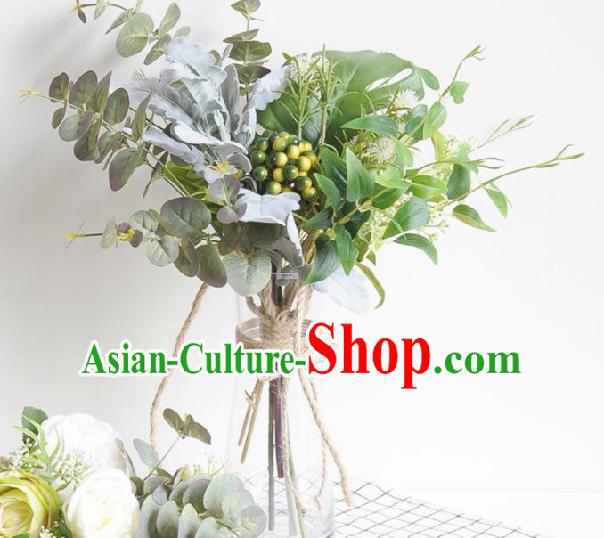 Handmade Classical Wedding Berry Silk Flowers Bride Holding Emulational Flowers Ball Hand Tied Bouquet Flowers for Women