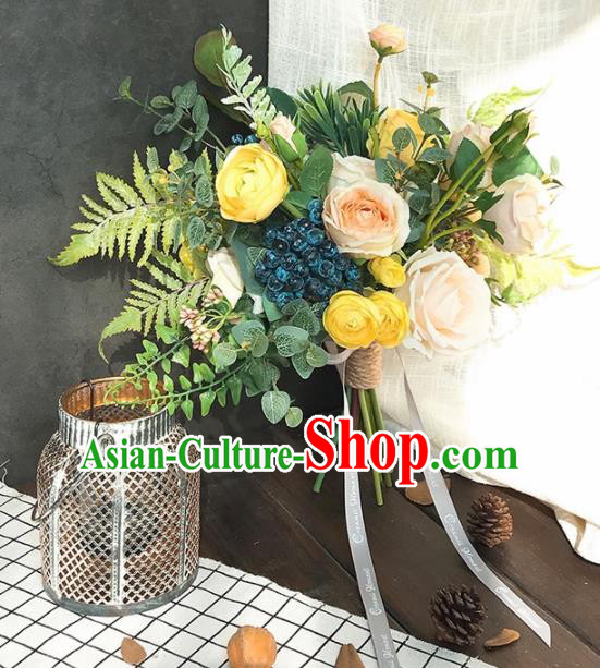 Handmade Classical Wedding Bride Holding Emulational Yellow Rose Flowers Ball Hand Tied Bouquet Flowers for Women