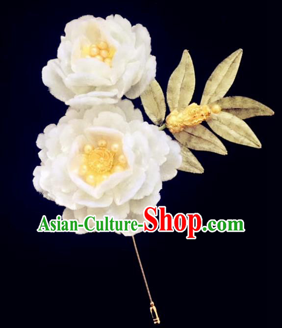 Handmade Chinese Classical White Peony Brooch Ancient Palace Breastpin for Women