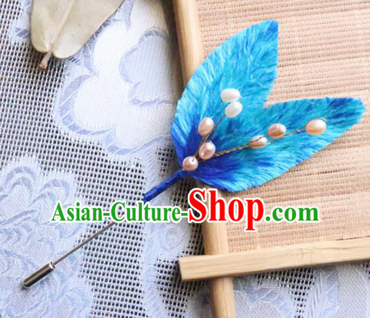 Handmade Chinese Classical Blue Velvet Brooch Ancient Palace Breastpin for Women