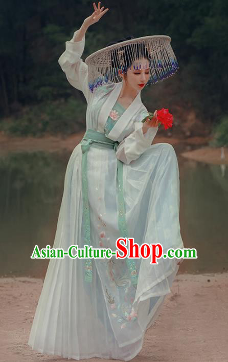 Chinese Traditional Tang Dynasty Princess Historical Costume Ancient Peri Embroidered Hanfu Dress for Women