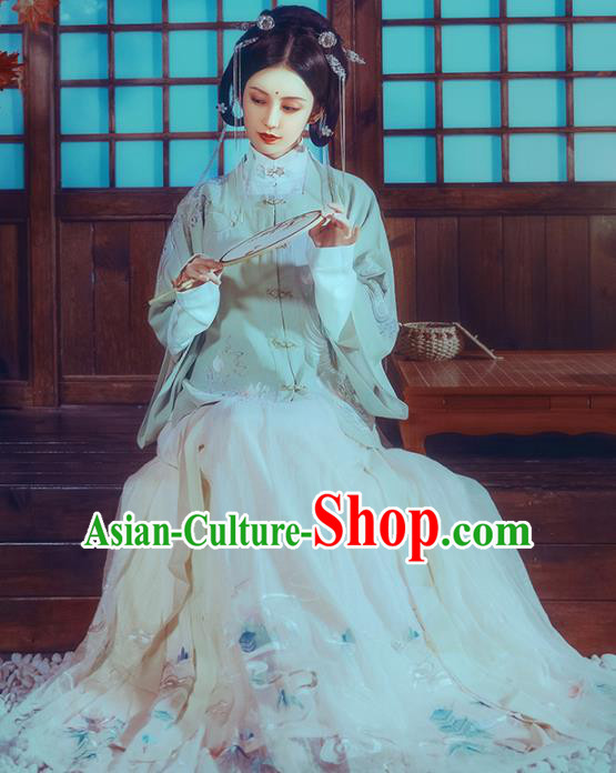 Traditional Chinese Ming Dynasty Young Lady Historical Costume Ancient Court Princess Embroidered Hanfu Dress for Women