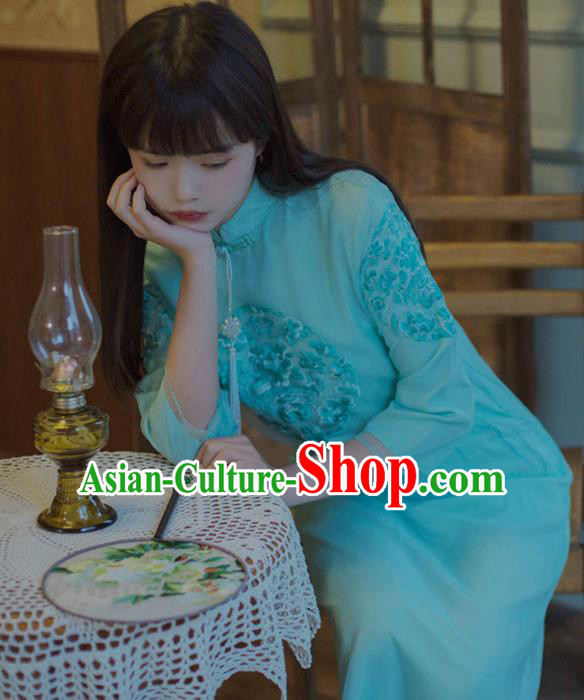 Chinese National Embroidered Green Cheongsam Traditional Classical Tang Suit Qipao Dress for Women