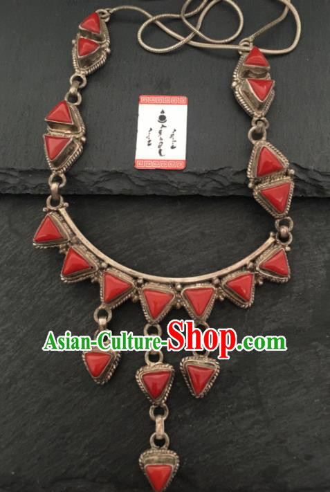 Chinese Mongol Nationality Palace Sliver Carving Necklet Accessories Traditional Mongolian Ethnic Necklace for Women