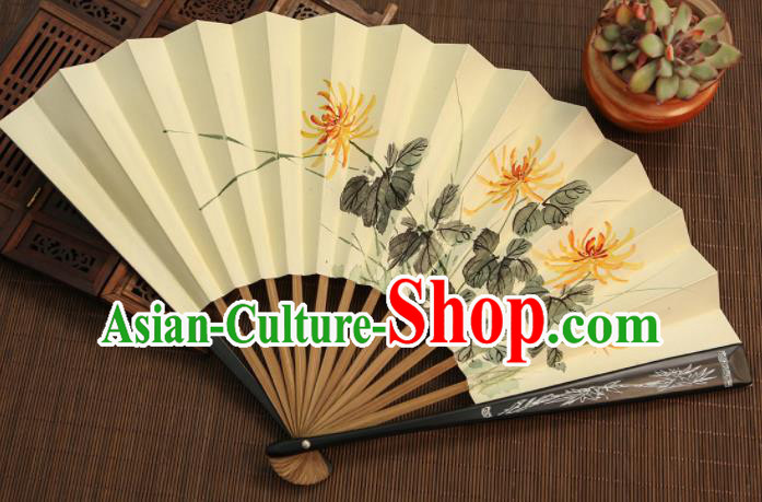 Chinese Traditional Handmade Ink Painting Chrysanthemum Paper Fans Classical Accordion Folding Fans for Women