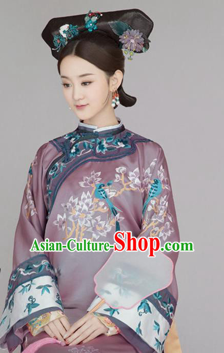 Chinese Ancient Imperial Consort Embroidered Dress Qing Dynasty Manchu Historical Costume for Women