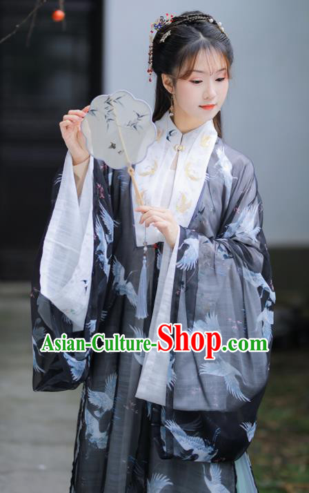 Chinese Ancient Princess Embroidered Hanfu Dress Ming Dynasty Court Lady Historical Costume for Women