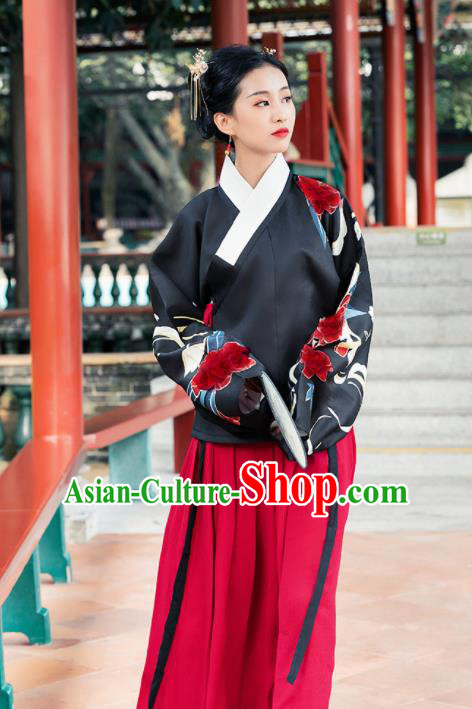 Ancient Chinese Ming Dynasty Nobility Lady Historical Costume Traditional Palace Hanfu Dress for Women