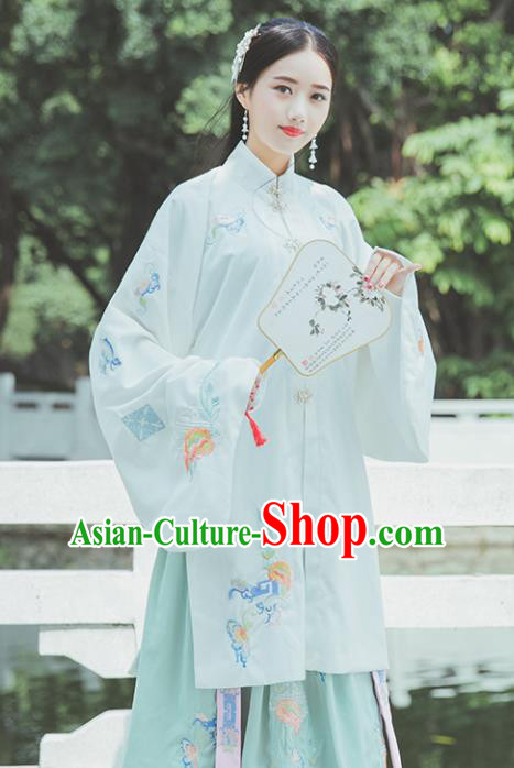 Chinese Ming Dynasty White Historical Costume Traditional Ancient Court Princess Embroidered Hanfu Dress for Women