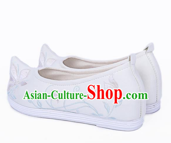 Chinese Traditional Embroidered Twine Lotus White Shoes Hanfu Cloth Shoes Handmade Ancient Princess Shoes for Women