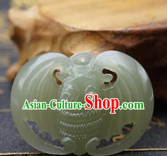 Chinese Handmade Carving Bat Jade Pendant Jewelry Accessories Ancient Traditional Jade Craft Decoration