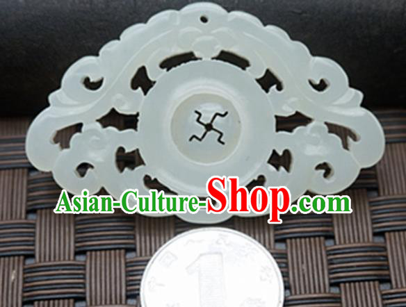 Chinese Ancient Carving Bat Brooch Jade Pendant Traditional Handmade Jade Craft Jewelry Decoration Accessories