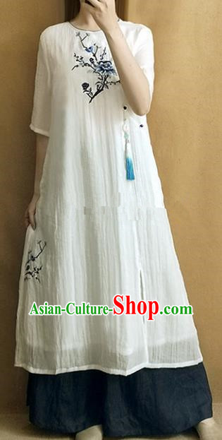 Traditional Chinese Embroidered Peony White Qipao Dress Tang Suit National Costume for Women