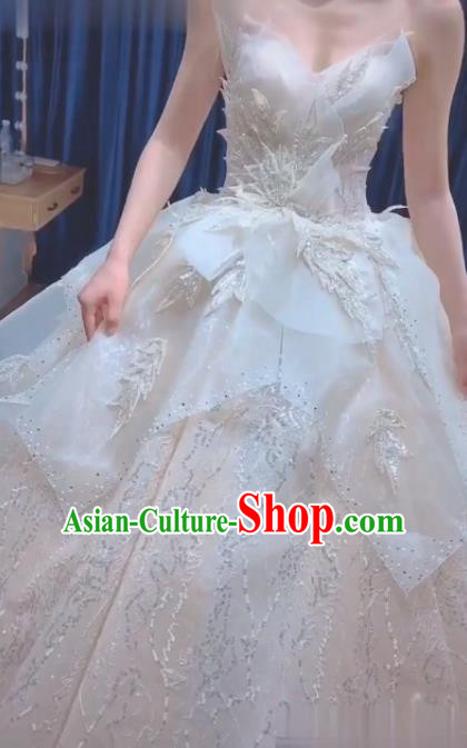 Top Grade Customize Bride Full Dress Court Princess Wedding Costume for Women