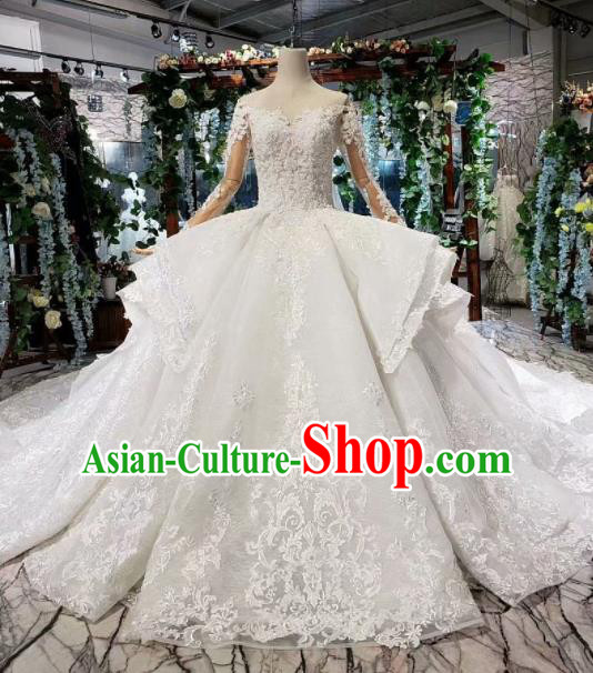 Top Grade Customize Bride Embroidered White Lace Trailing Full Dress Court Princess Wedding Costume for Women