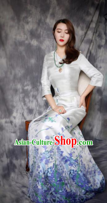Chinese Traditional Ethnic Bride Tibetan Robe Zang Nationality Female White Silk Dress Costume for Women