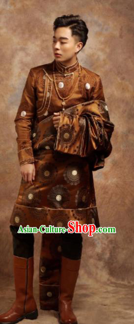 Chinese Traditional Ethnic Bronze Tibetan Robe Zang Nationality Wedding Costume for Men