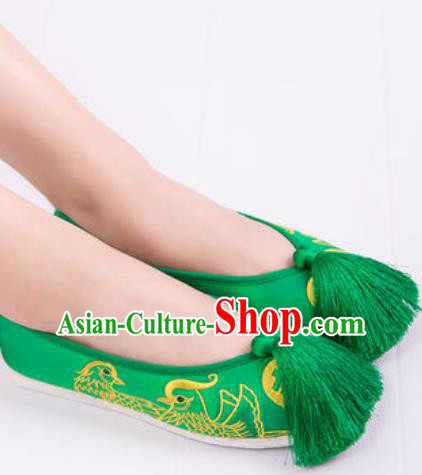 Chinese Traditional Opera Shoes Wedding Green Shoes Hanfu Princess Shoes Embroidered Shoes for Women