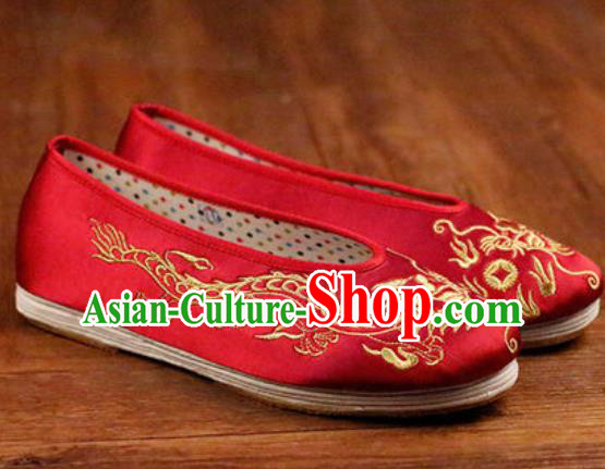 Chinese Embroidered Dragons Shoes Traditional Opera Red Satin Shoes Wedding Shoes Hanfu Princess Shoes for Women