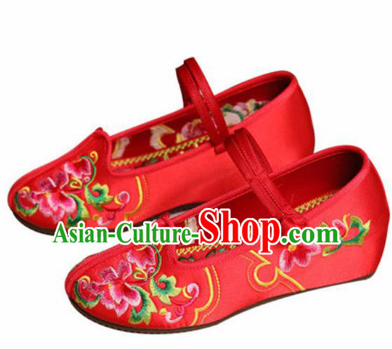 Chinese Traditional Shoes Opera Wedding Shoes Hanfu Princess Shoes Embroidered Peony Red Shoes for Women