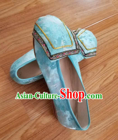 Chinese Ancient Princess Hanfu Embroidered Shoes Traditional Beijing Opera Diva Blue Satin Shoes for Adults