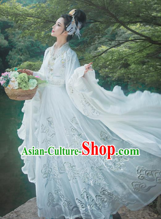 Ancient Chinese Mythology Goddess White Embroidered Hanfu Dress Traditional Jin Dynasty Imperial Consort Replica Costume for Women