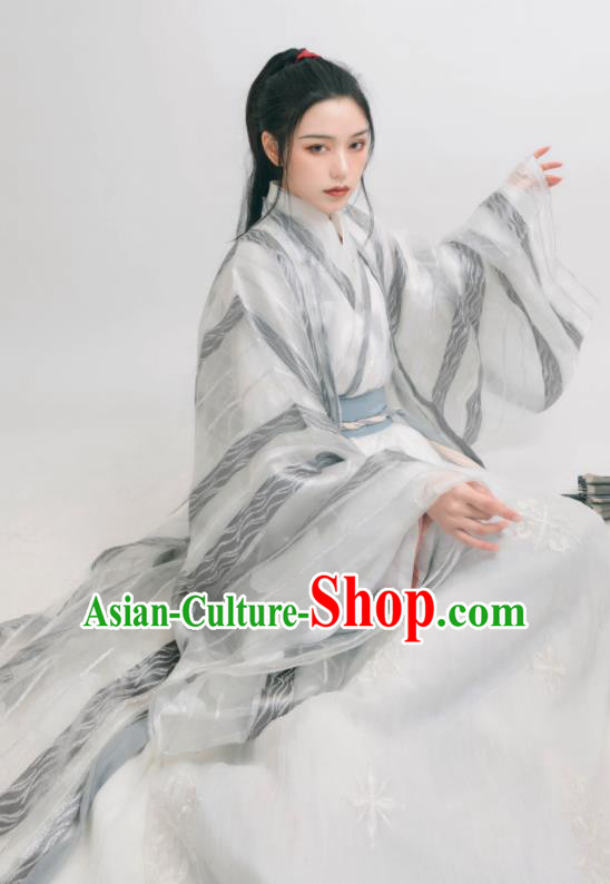 Chinese Ancient Jin Dynasty Swordswoman Hanfu Clothing Traditional Female Knight Replica Costume for Women