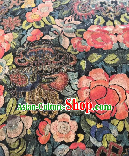 Asian Chinese Classical Peony Pattern Satin Drapery Gambiered Guangdong Gauze Brocade Traditional Cheongsam Brocade Silk Fabric