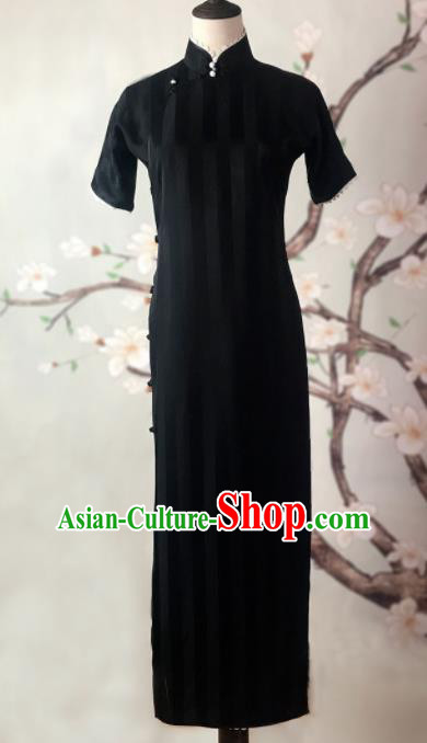 Chinese Traditional Customized Black Cheongsam National Costume Classical Qipao Dress for Women