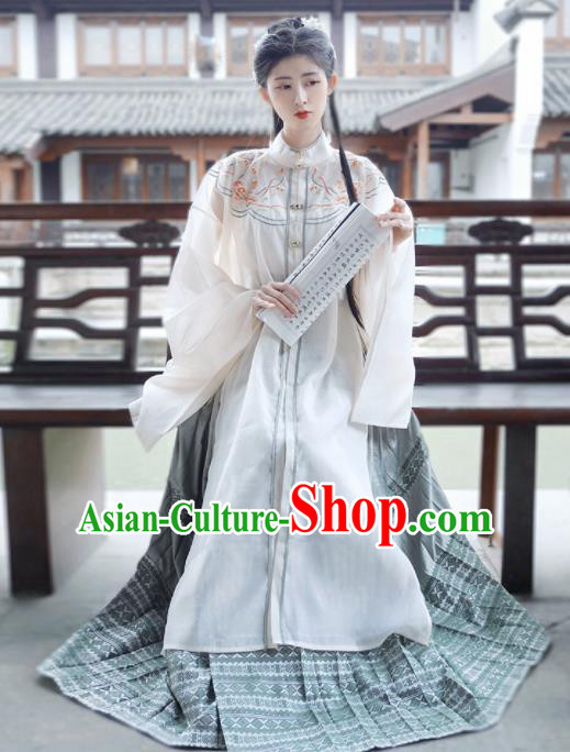 Traditional Chinese Ming Dynasty Princess Historical Costume Ancient Court Lady Hanfu Dress for Women