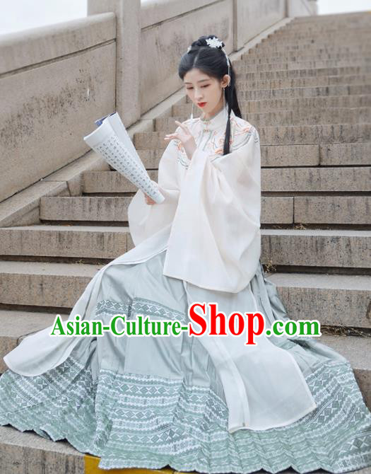Traditional Chinese Ming Dynasty Princess Historical Costume Ancient Court Lady Hanfu Dress for Women