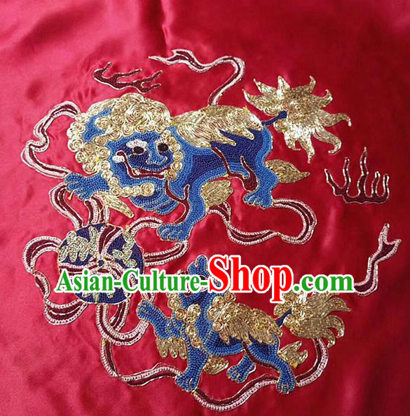 Chinese Handmade Embroidered Lions Red Silk Fabric Patch Traditional Embroidery Craft