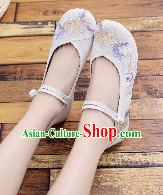 Asian Chinese National White Cloth Shoes Classical Dance Embroidered Shoes Traditional Hanfu Shoes for Women