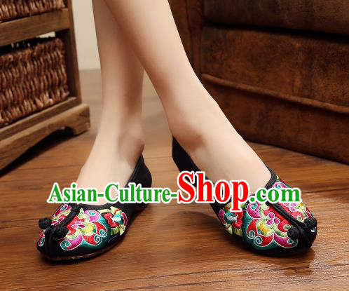 Asian Chinese National Black Embroidered Shoes Dance Cloth Shoes Traditional Hanfu Shoes for Women