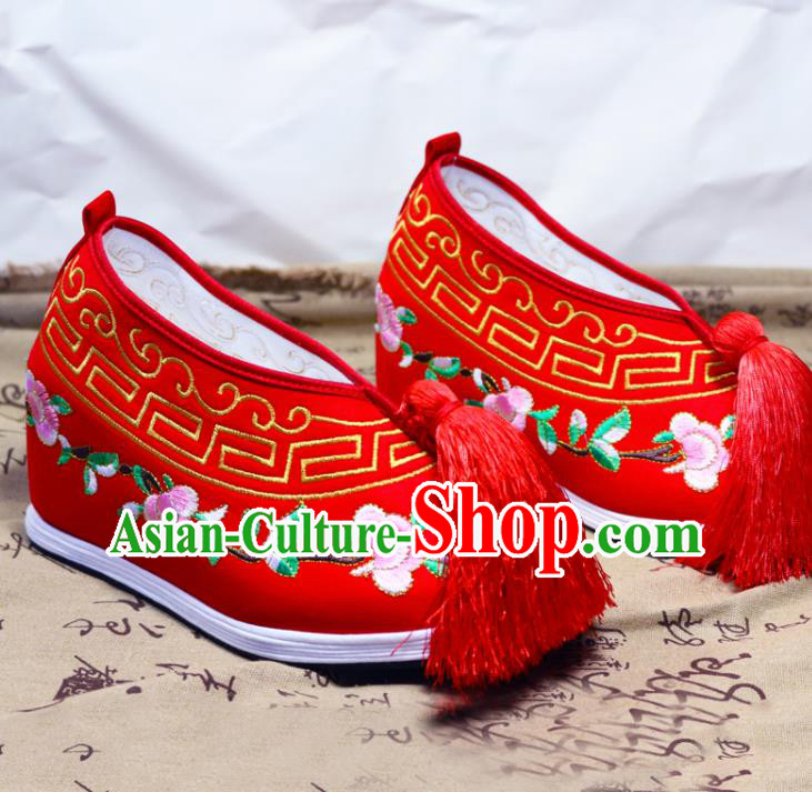 Asian Chinese Traditional Beijing Opera Red Embroidered Shoes Ancient Princess Shoes Hanfu Shoes for Women
