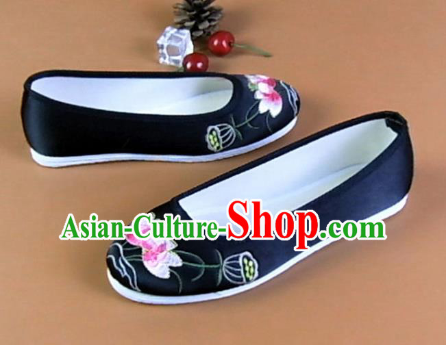 Asian Chinese National Embroidered Lotus Black Shoes Ancient Princess Satin Shoes Traditional Hanfu Shoes for Women