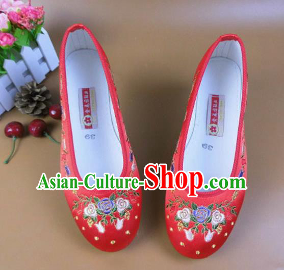 Asian Chinese National Embroidered Flowers Red Shoes Ancient Princess Satin Shoes Traditional Hanfu Shoes for Women