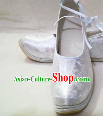 Traditional Chinese Wedding White Satin Shoes Handmade Hanfu Shoes Ancient Princess Shoes for Women